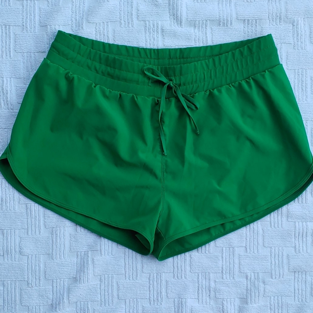 EUC Fabletics running shorts size large